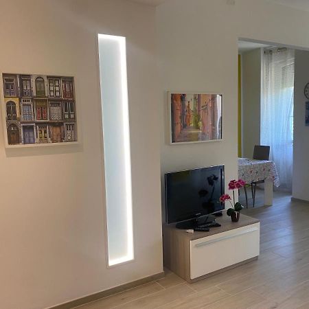 Casa Mare Apartment Livorno Ngoại thất bức ảnh