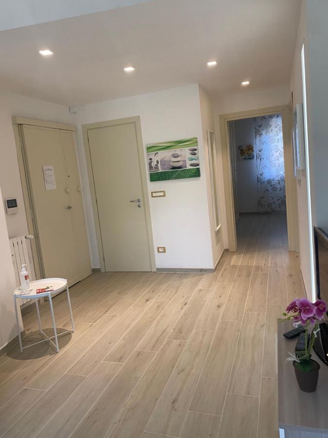 Casa Mare Apartment Livorno Ngoại thất bức ảnh
